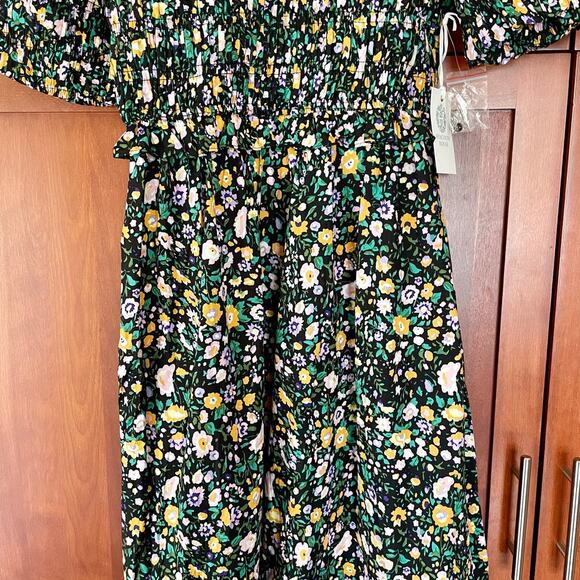 Hyacinth House by Tuckernuck Samantha Midi Dress Floral Smocked Size Medium NEW - Picture 4 of 11